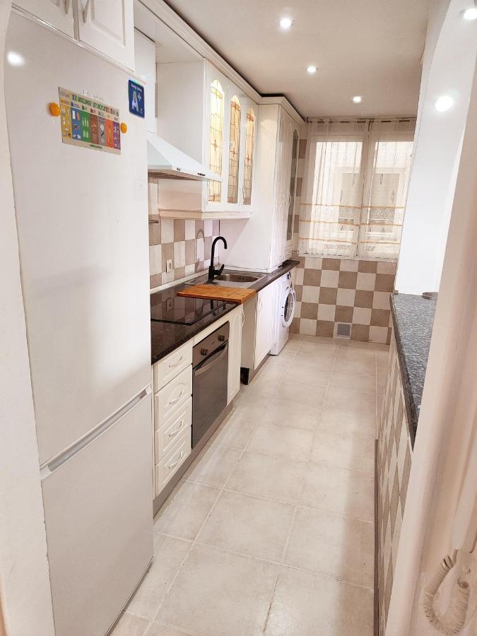 2Bdr Sunny Apartment With Pool And Private Parking In Benalmádena Exteriér fotografie