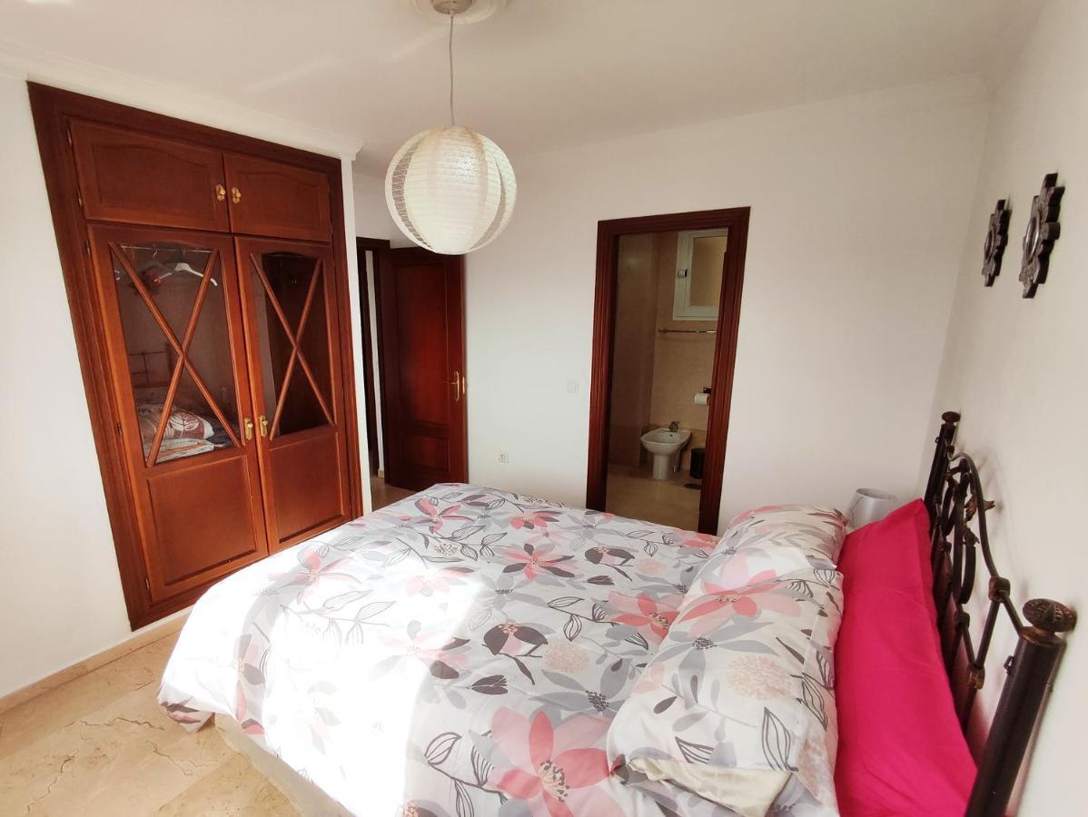 2Bdr Sunny Apartment With Pool And Private Parking In Benalmádena Exteriér fotografie