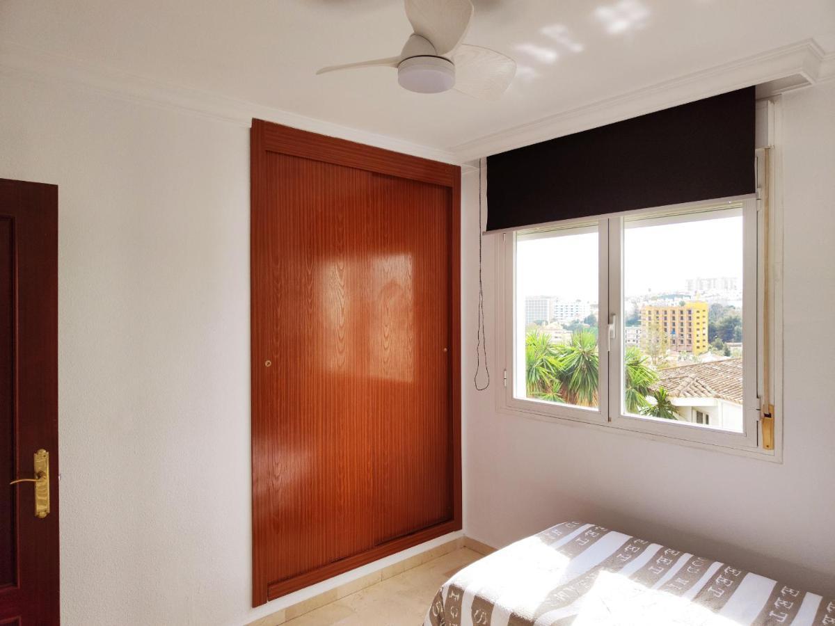 2Bdr Sunny Apartment With Pool And Private Parking In Benalmádena Exteriér fotografie