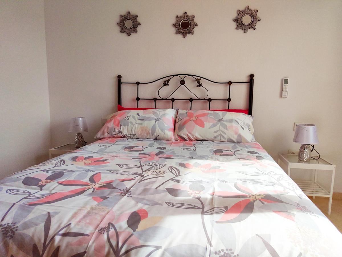 2Bdr Sunny Apartment With Pool And Private Parking In Benalmádena Exteriér fotografie