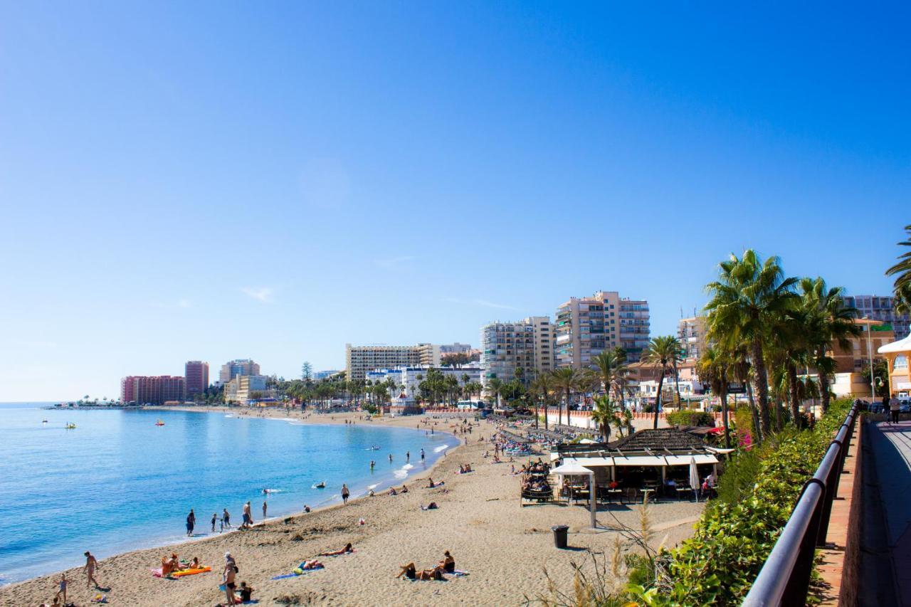 2Bdr Sunny Apartment With Pool And Private Parking In Benalmádena Exteriér fotografie