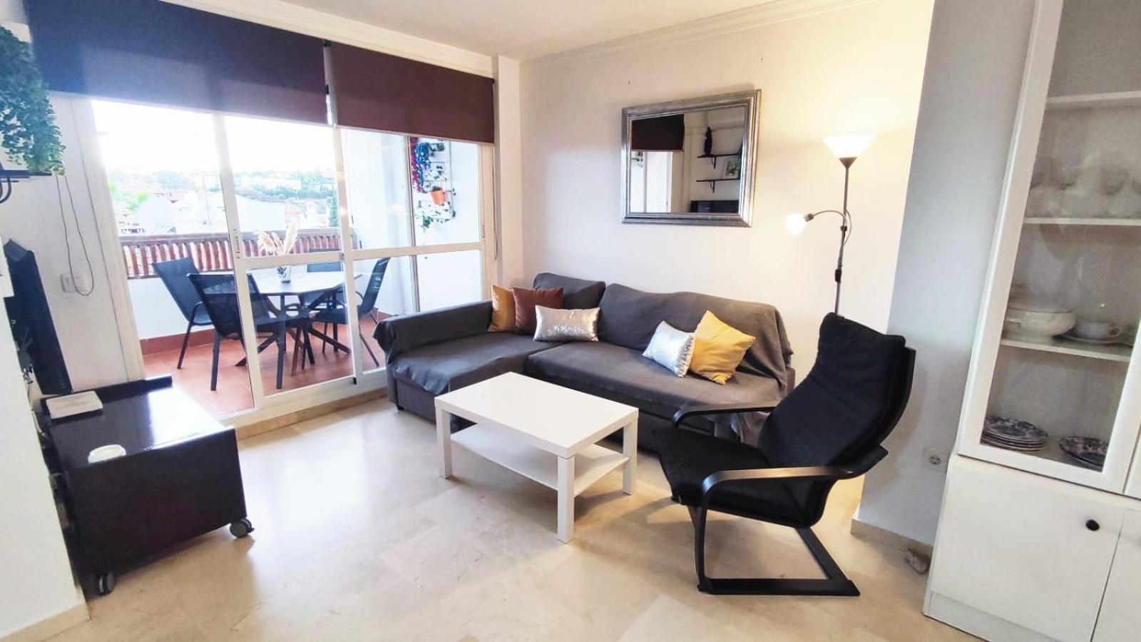 2Bdr Sunny Apartment With Pool And Private Parking In Benalmádena Exteriér fotografie